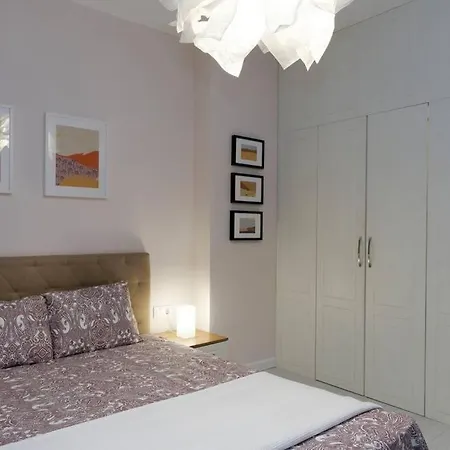 46 Grand Caravel Apartamento